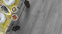 Ламинат D3670 Dub Makro Svetlo Seryy1